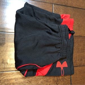 Under Armour youth medium shorts